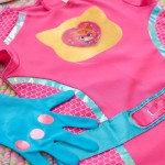 Disney Junior SuperKitties Ginny Ensemble de déguisement 5 pièces pour jeu de rôle de super-héros avec masque, gants et queue, taille 4 à 6X, enfants de 3 ans et plus par Just Play, jouets pour enfants à partir de 3 ans par Just Play
